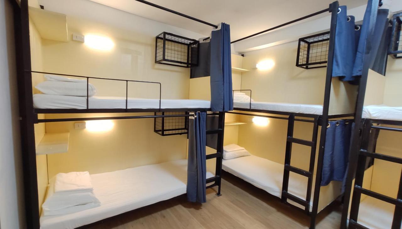 Nomad'S Hub - Best Value Co-Living Hostel Cebu Stadt Exterior foto